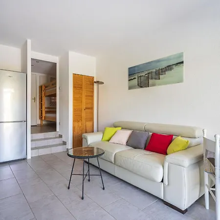 Les Marines Du Levant-2 By Interhome Appartamento Hyères