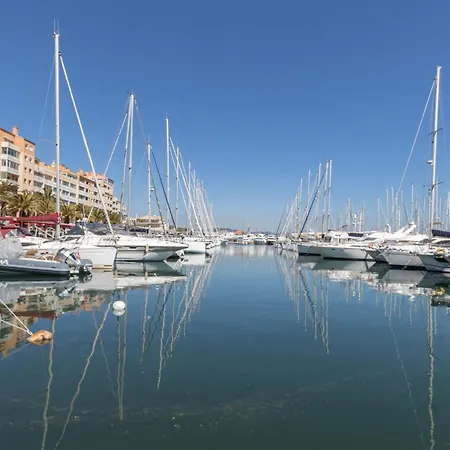 Les Marines Du Levant-2 By Interhome Appartamento *