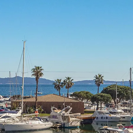 Appartamento Les Marines Du Levant-2 By Interhome